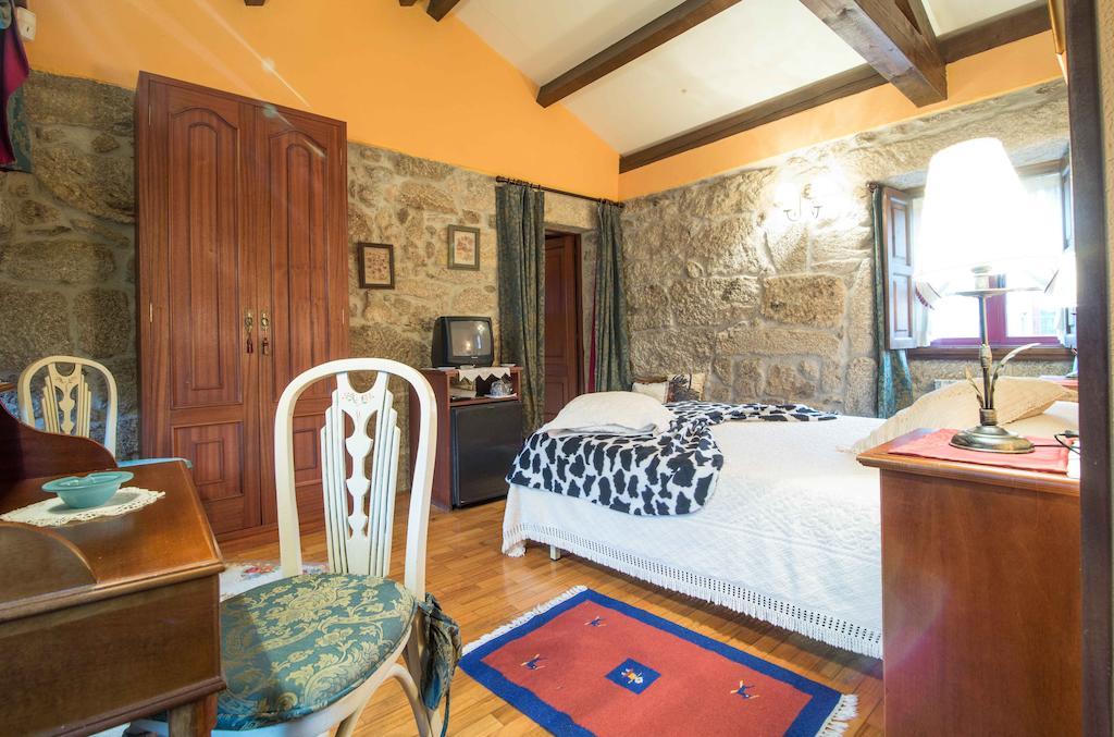 Pazo Da Fraga Hotell Albeos Rum bild